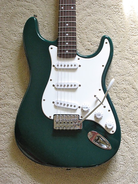 Fender Squier Stratocaster 2000 Green | Reverb