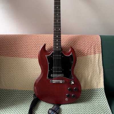 Gibson SGJ modified with Bigsby Lefty / Left-handed 2013 Cherry