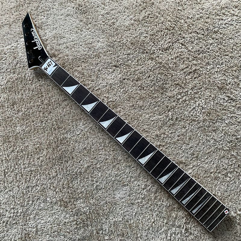 Jackson 5 String Bass Guitar Maple Neck, Rosewood Fingerboard Reverb