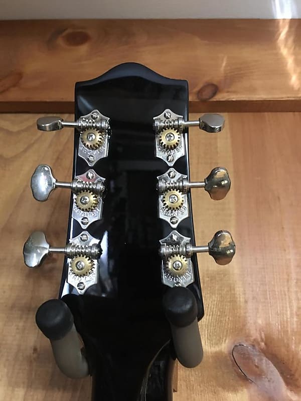 The Loar LH-350 Archtop Black Store Demo | Reverb