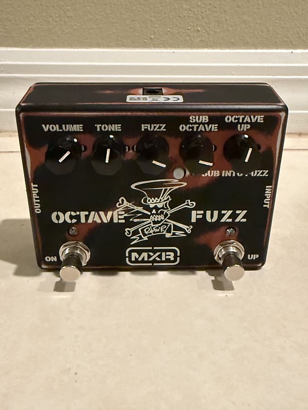 MXR SF01 Slash Octave Fuzz