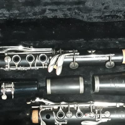Selmer USA Signet 100  Bb Clarinet with Case and Mouthpiece  (King of Prussia, PA) (TOP PICK) image 2