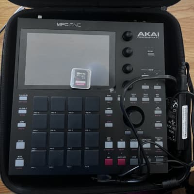 Akai MPC-4000 Loaded w/ 8 Analog Outs / 8 Adat / EFX | Reverb
