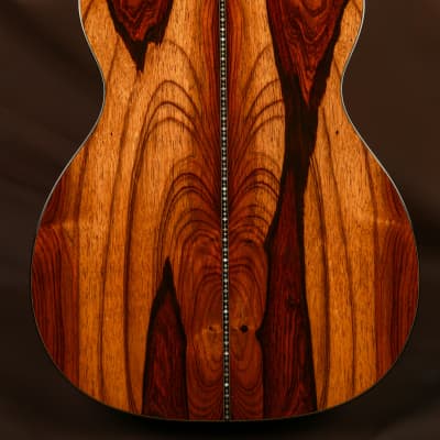2014 Martin 000-14 Brazilian Kingwood Masterpiece NAMM Showcase Hand-carved Acoustic Guitar image 3