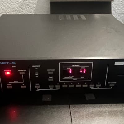Roland MKS-30 Rackmount Analog Synthesizer with Johannes Hausenstiener MIDI Mod