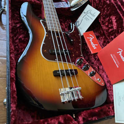 2018 Fender American Original '60s Jazz Bass with Rosewood Fretboard - 3-Color Sunburst for sale