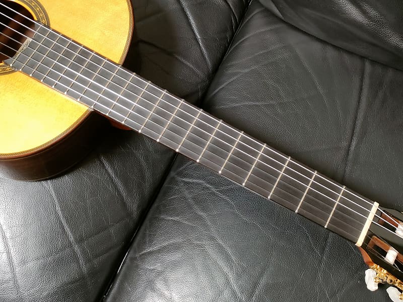 VIDEO] YAMAHA GC-15 (1983) by H.Ezaki - All Solid | Reverb