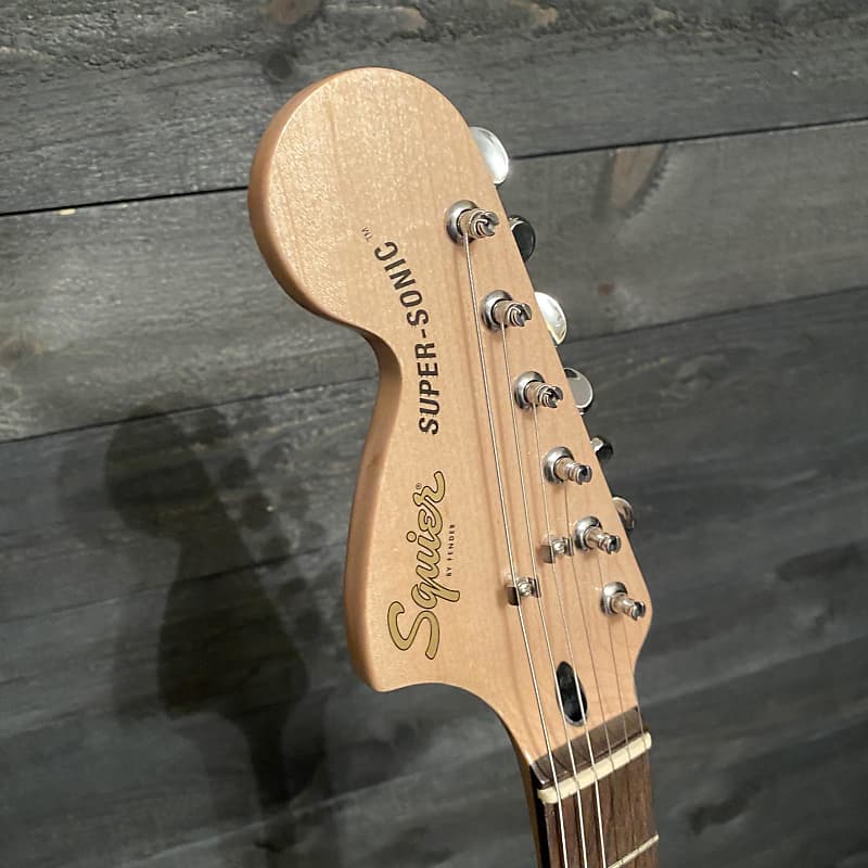 Fender Squier Paranormal Series Super-Sonic Electric Guitar Fender Squier Paranormal Series Super-Sonic Electric Guitar