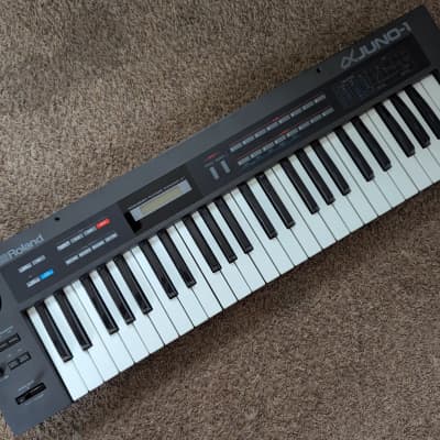 Roland Alpha Juno-1 49-Key Programmable Polyphonic Synthesizer 1985 - 1988 - Black