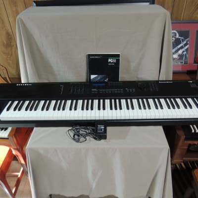 Kurzweil PC-88 88 weighted key stage piano with Manual & AC Adapter [Three Wave Music] image 2