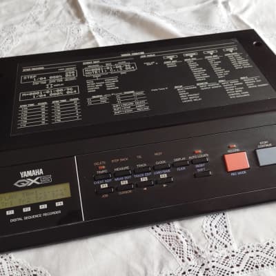 Yamaha  QX5  Digital sequence recorder image 1