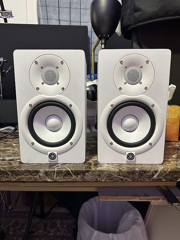 YAMAHA HS5 ホワイト Yamaha HS5 W 5