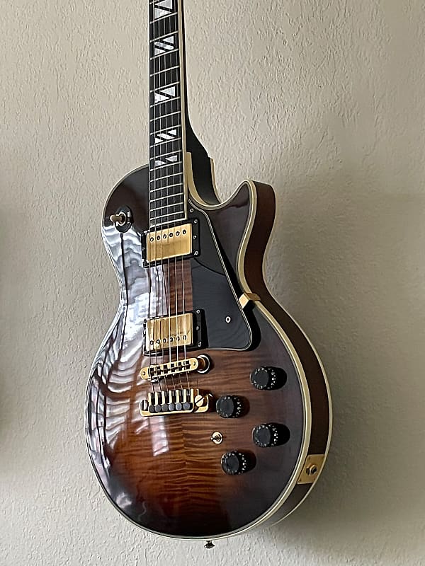 Gibson 25/50 Anniversary Signed/Played by Les Paul in his home studio ! by Les Paul Vintage Sunburst image 1