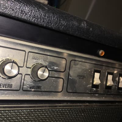 Ampeg V-4 1970’s Tube Bass Amplifier image 4