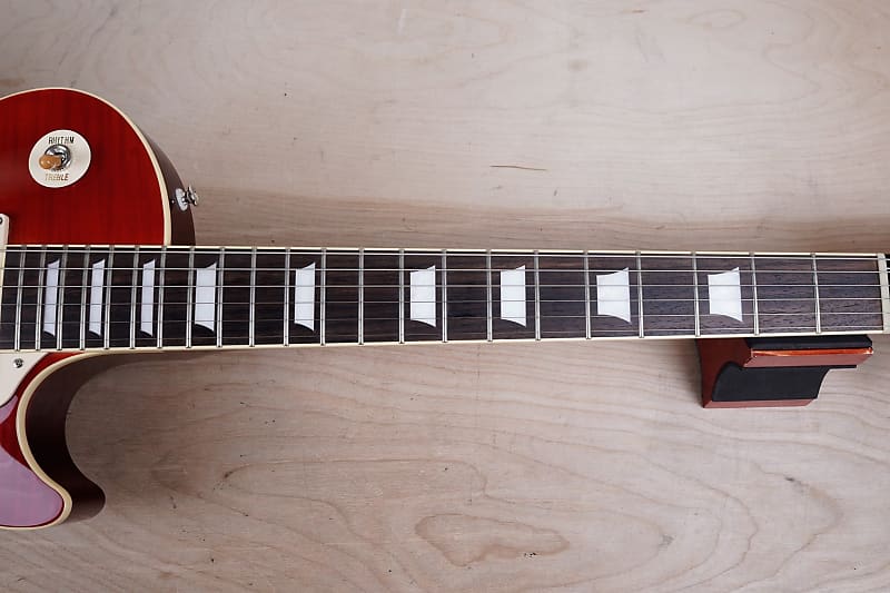 美品　Tokai LS148F チェリーサンバースト 楽天市場】Tokai LS148F CS 新品 チェリーサンバースト[トーカイ