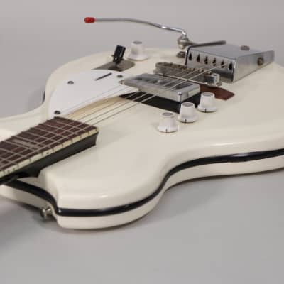 1965 Supro Holiday Res-O-Glass White Finish Vintage Electric Guitar image 5