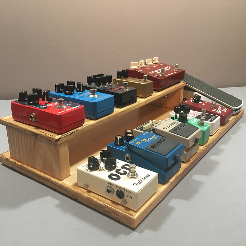 MadPedalBoards PopTop 12.5 x 23.5 two tier Pedalboard / Poly Reverb