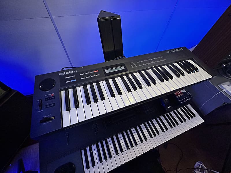 Roland Alpha Juno 1・完全に動作する状態 ・アナログ シンセサ Roland Alpha Juno 1・完全に動作する状態 ・アナログ シンセサ