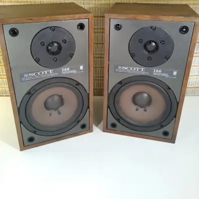 Scott Model 166 Vintage American-made 70s Woody cabinet Bookshelf