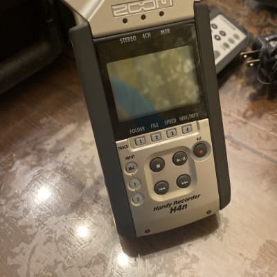 Zoom H4n PRO Handy Digital Multitrack Recorder 2010s - Silver / Black image 1
