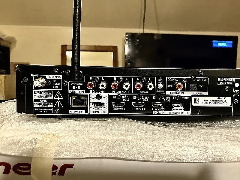 Pioneer VSX-S520 Ultra Slim 5.1 Channel 4K Ultra HD Network