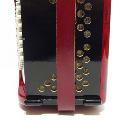 Close to New! Hohner Amati III M Lightweight 3 Row Small Button Accordion made in Germany 2148, incl Straps, Case, Wonderful sound! image 9