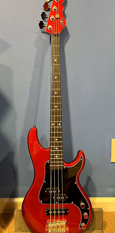 G&L USA SB-2T 2017 Candy Apple red