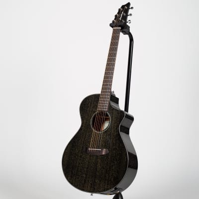Breedlove Rainforest Series Concert CE Acoustic-Electric Guitar - Black Gold image 4