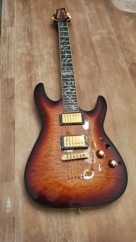 Schecter Diamond Series Classic 2009 Classic Sunburst With Reverb 2920