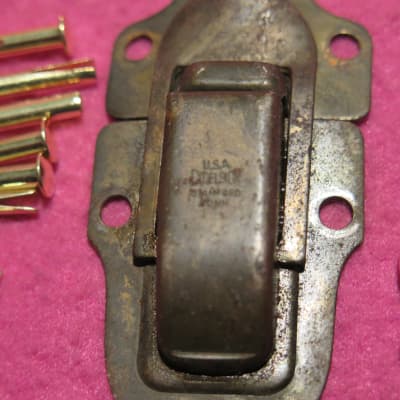 vintage Excelsior 1950's 1930's badge latch for Lifton Geib Stone Gibson guitar case L5 es 150 image 2