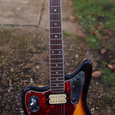 Fender Kurt Cobain Jaguar Left Handed heavily modified image 8