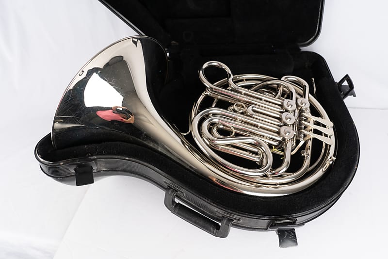 Holton Double French Horn Reverb