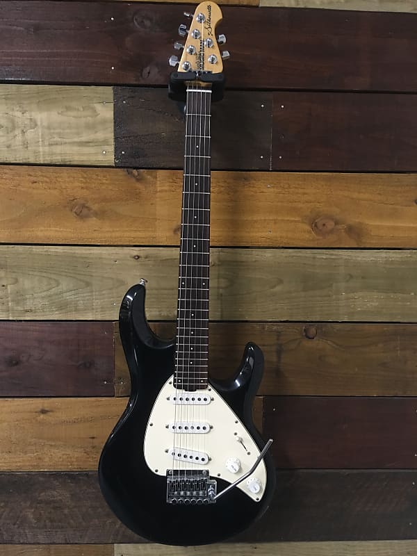 Musicman Silhouette 1987 BLACK | Reverb