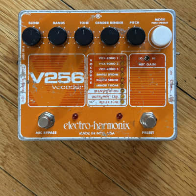 Electro-Harmonix V256 Vocoder Pedal