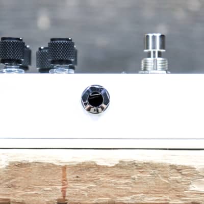 MXR M87 Bass Compressor Classic Studio Transparent Compressor Bass Effect Pedal image 6