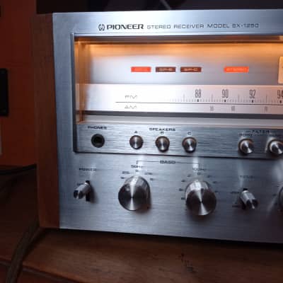 Pioneer SX-1250 Stereo Receiver image 3