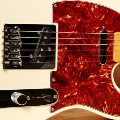 Fender 2011 FSR Ash Telecaster Vintage Noiselsss Pickups White Blonde Tele 10242 image 9