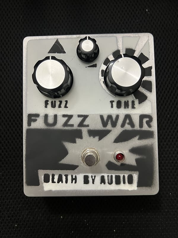 Death By Audio Fuzz War