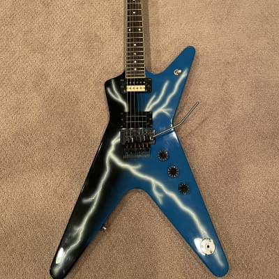 Dean from Hell Dimebag Darrell ML 2006 Blue/lightning | Reverb Dean from Hell Dimebag Darrell ML 2006 Blue/lightning | Reverb