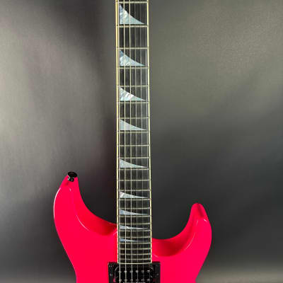 Used 2022 Jackson Custom Shop SL2H Neon Pink w/case TSU20634 image 6