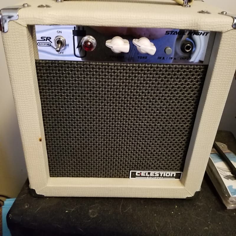 Stage right MONOPRICE Tube Amplifier 2021 Cream Reverb