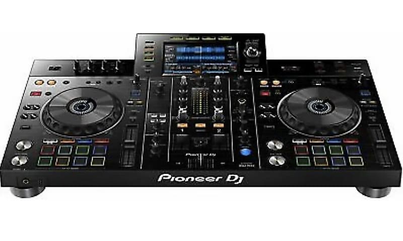 Pioneer DJ XDJ-XZ Professional All-in-One DJ System - Black