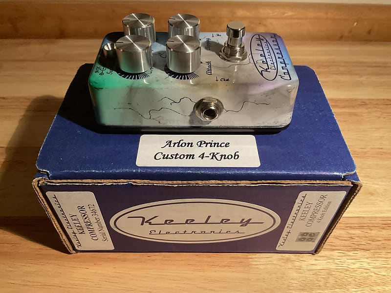 Keeley C4 4-Knob Compressor | Reverb Canada