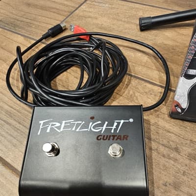 Fretlight FG-521 with Built-In Lighted Learning System - White image 11