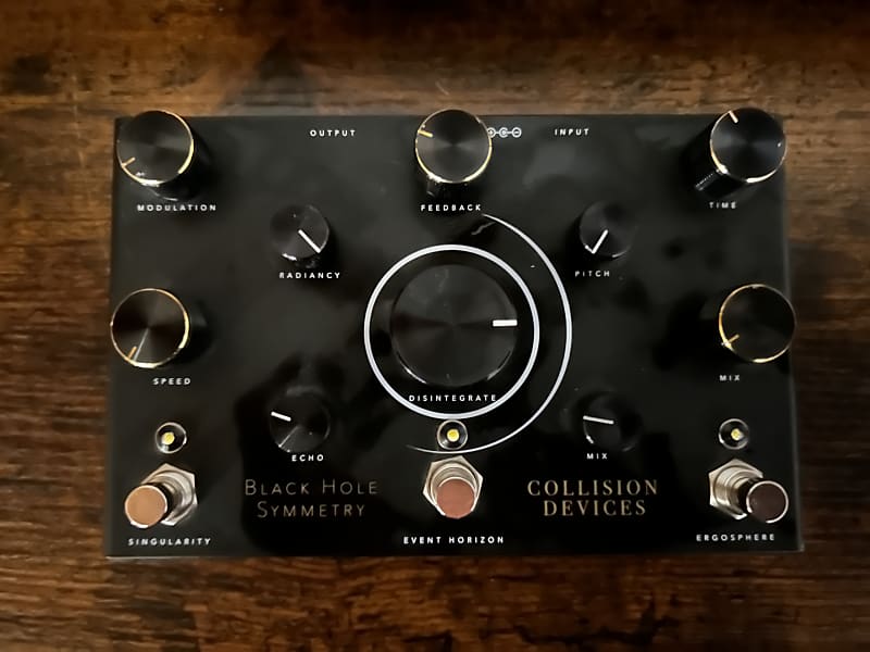 Collision Devices Black Hole Symmetry