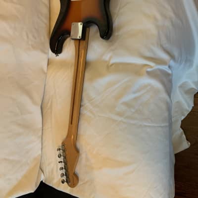Fender California Stratocaster with Maple Fretboard 1997 - 1998 - Brown Sunburst image 4