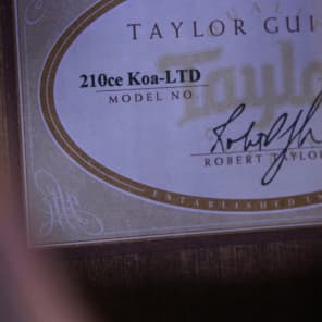 USA Made Taylor 210ce Koa LTD 2012 Natural w/hardbag image 9