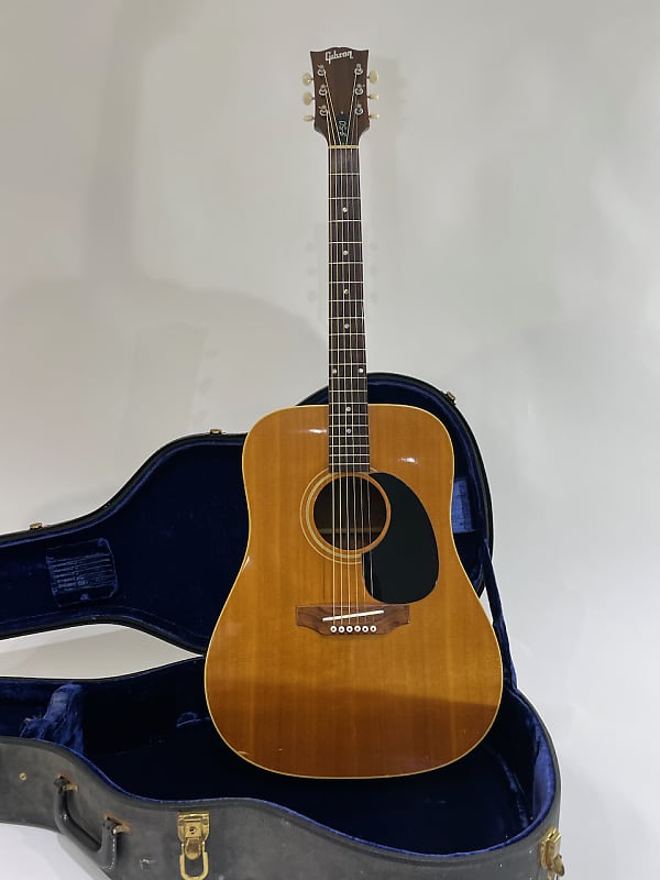 Gibson J-50 Deluxe 1970-1972 Natural