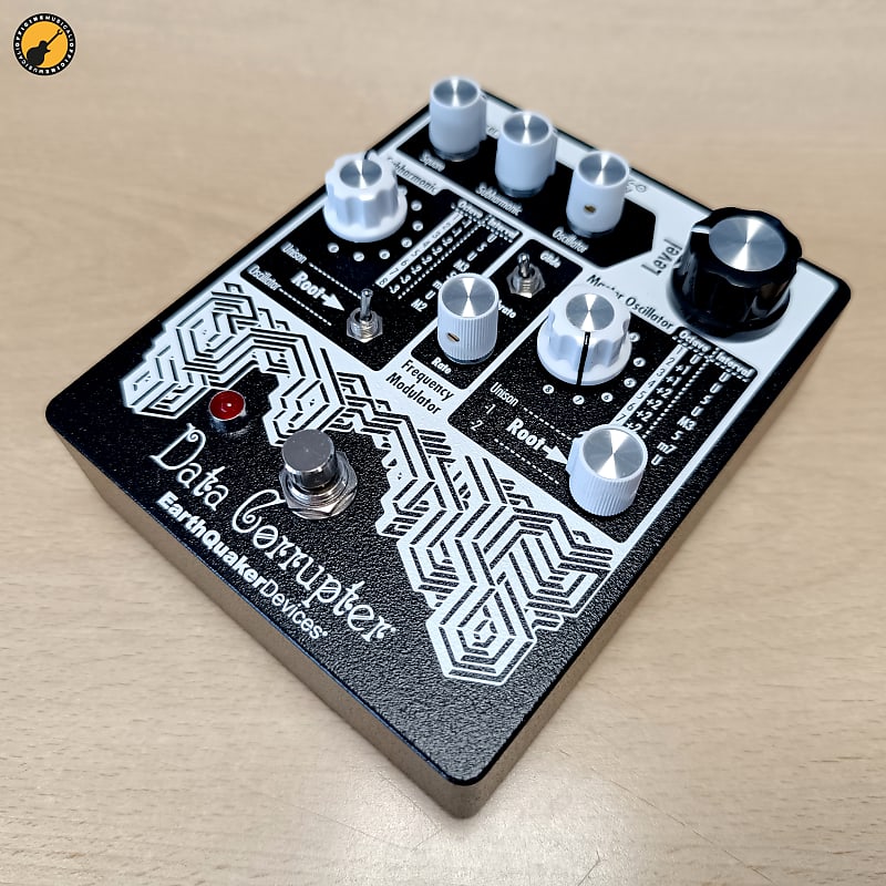 【Hiro】 Data Corrupter Data Corrupter Modulated Monophonic Harmonizing PLL