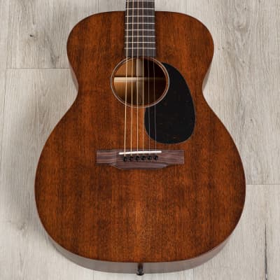 Martin 15 Series 00-15M Acoustic Guitar, Rosewood Fretboard, Mahogany Natural image 1